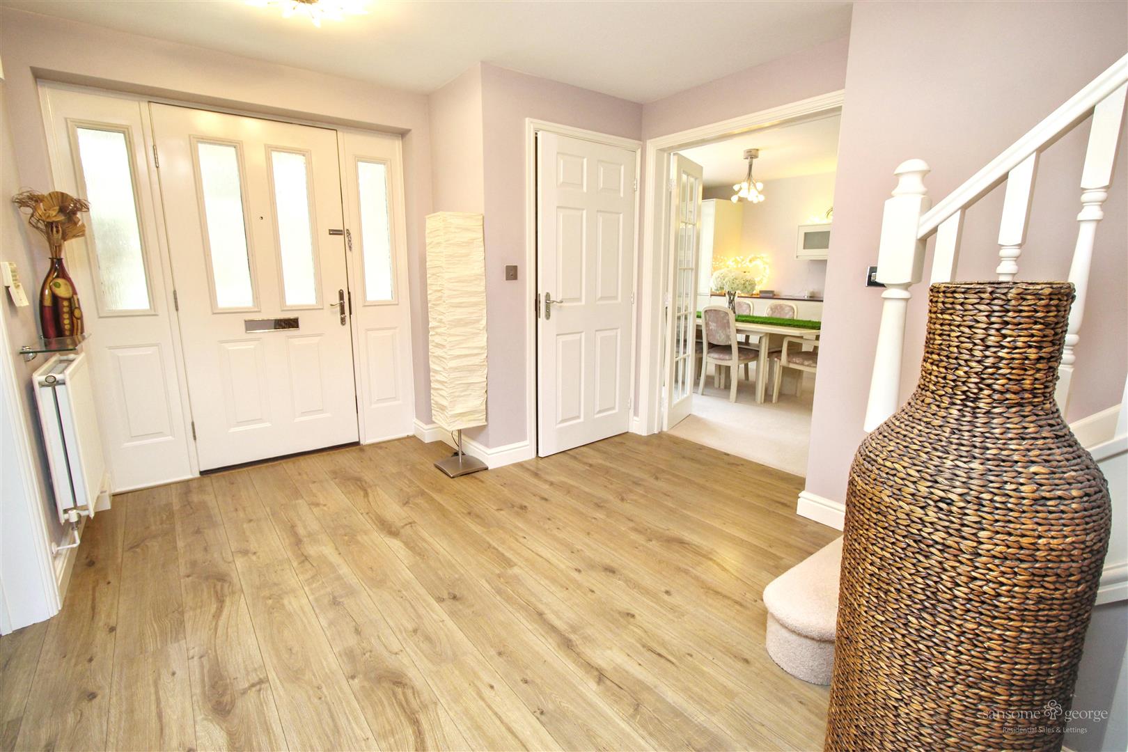 Clarendon Rise, Tilehurst, Reading